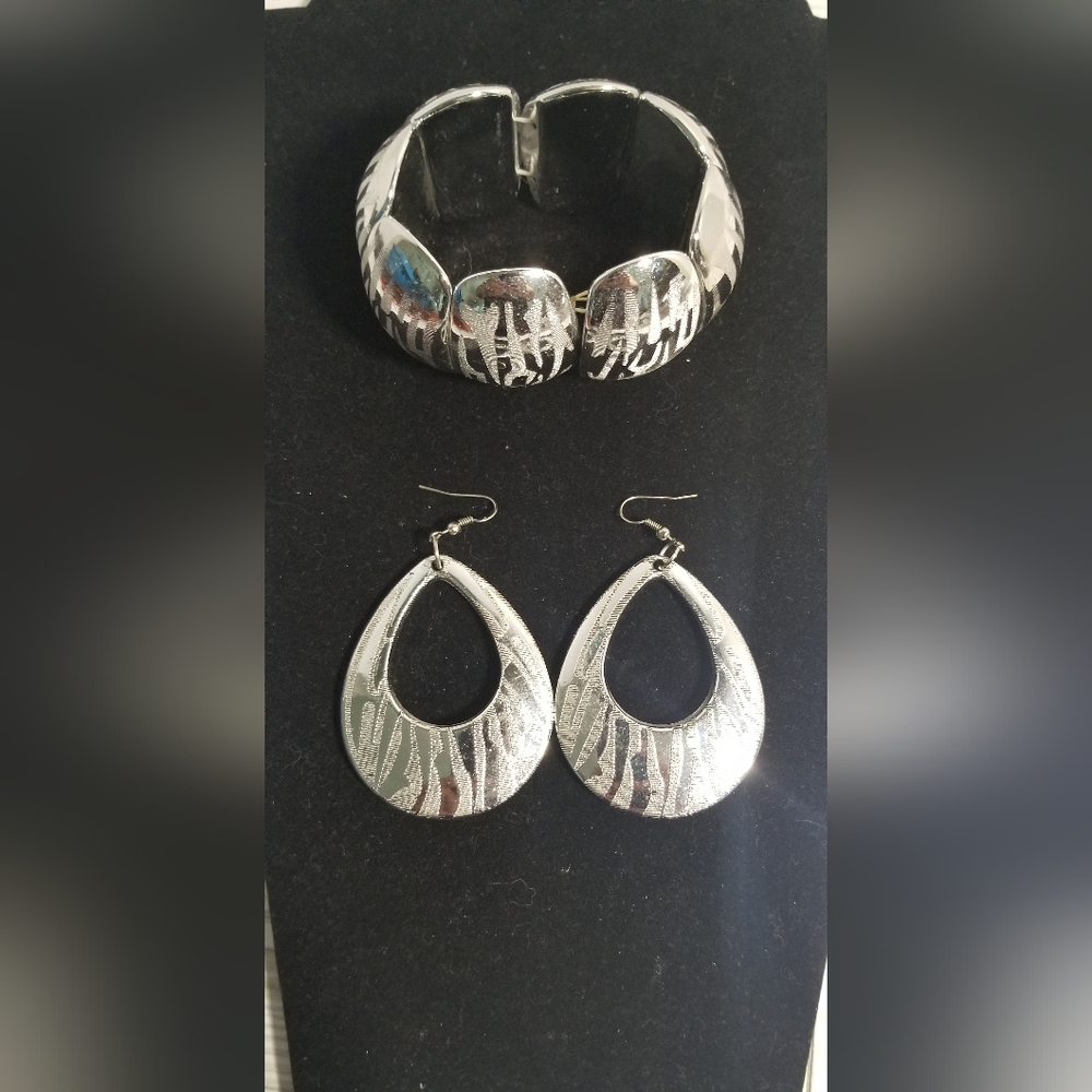 Etched Silver Bracelet and Earrings